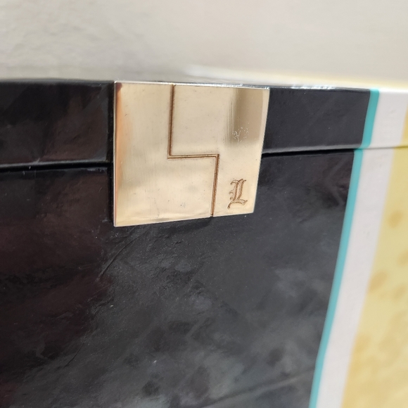 L.A.M.B. Gwen Stefani Fragrance/Jewelry Box,  '07 Collectible Gift Box - Picture 4 of 15